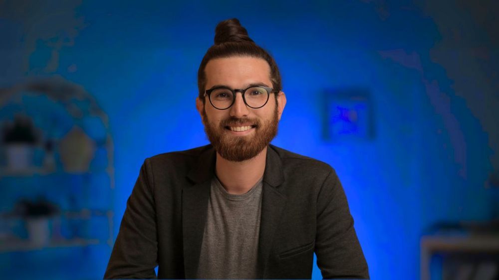 Copertina di Figma Basics: progettare e prototipare interfacce digitali da zero su Figma